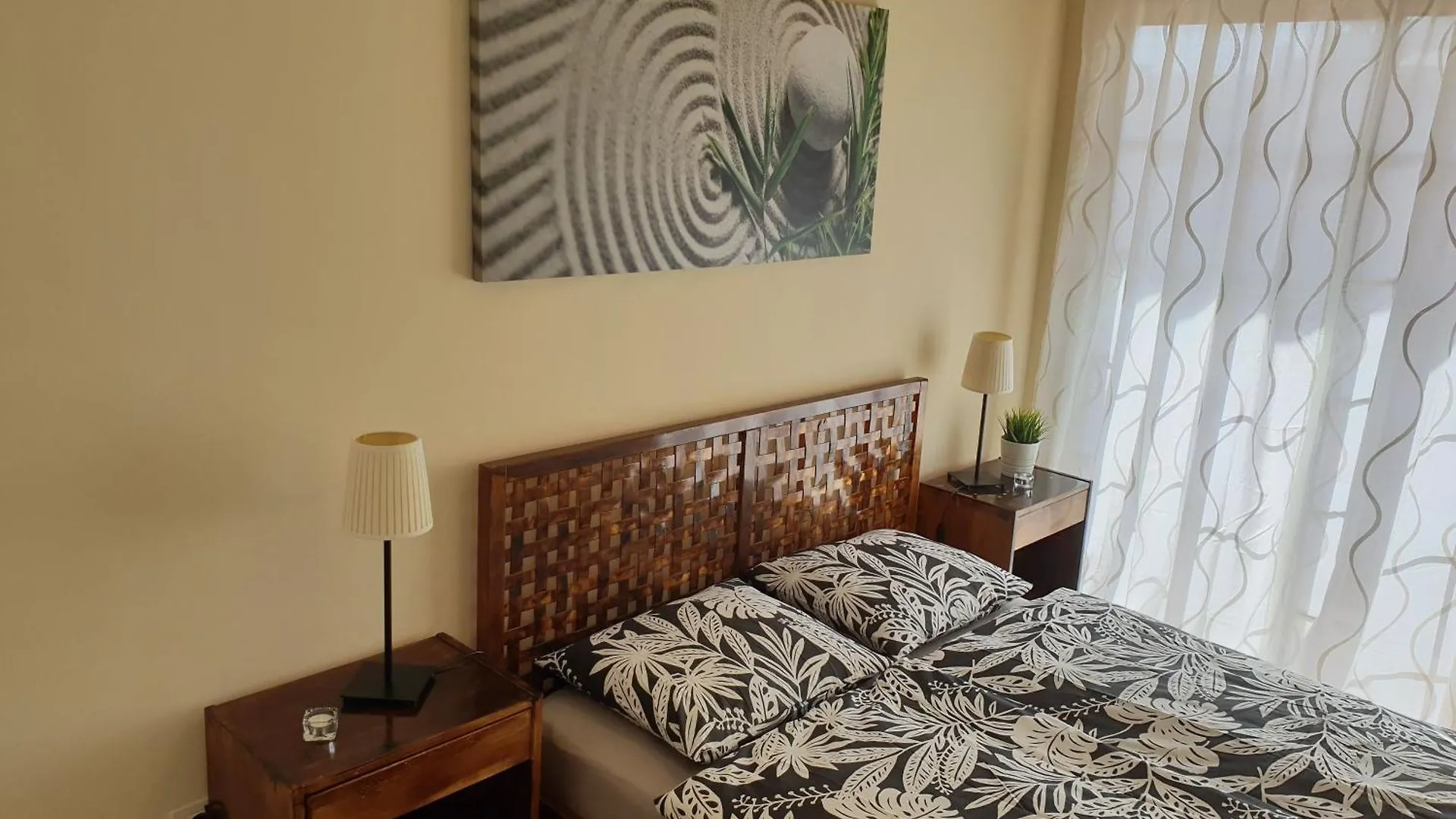 Appartement Mit Grosser Terrasse Und Meerblick Costa Adeje  Spain